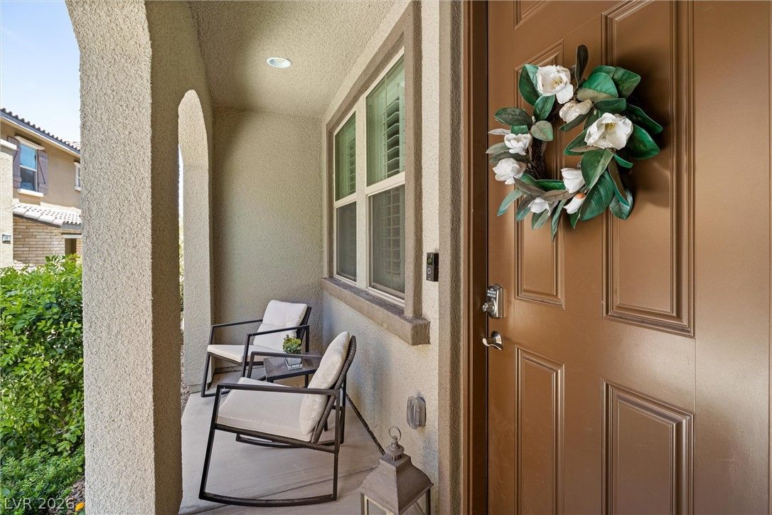 89 Alamere Falls Drive — photo 2