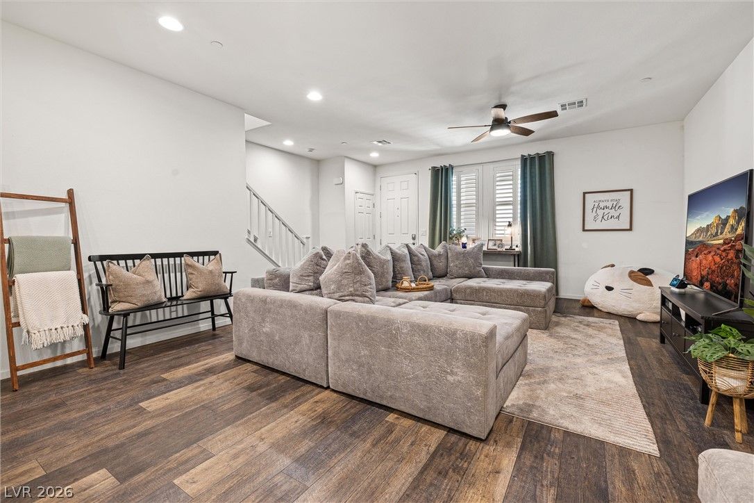 89 Alamere Falls Drive — photo 5