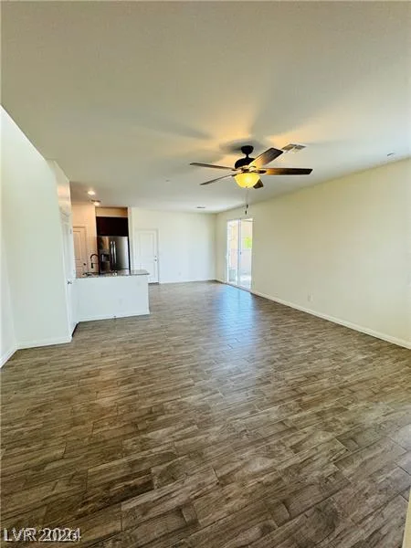 1003 Brilliant Meadow Avenue — photo 4