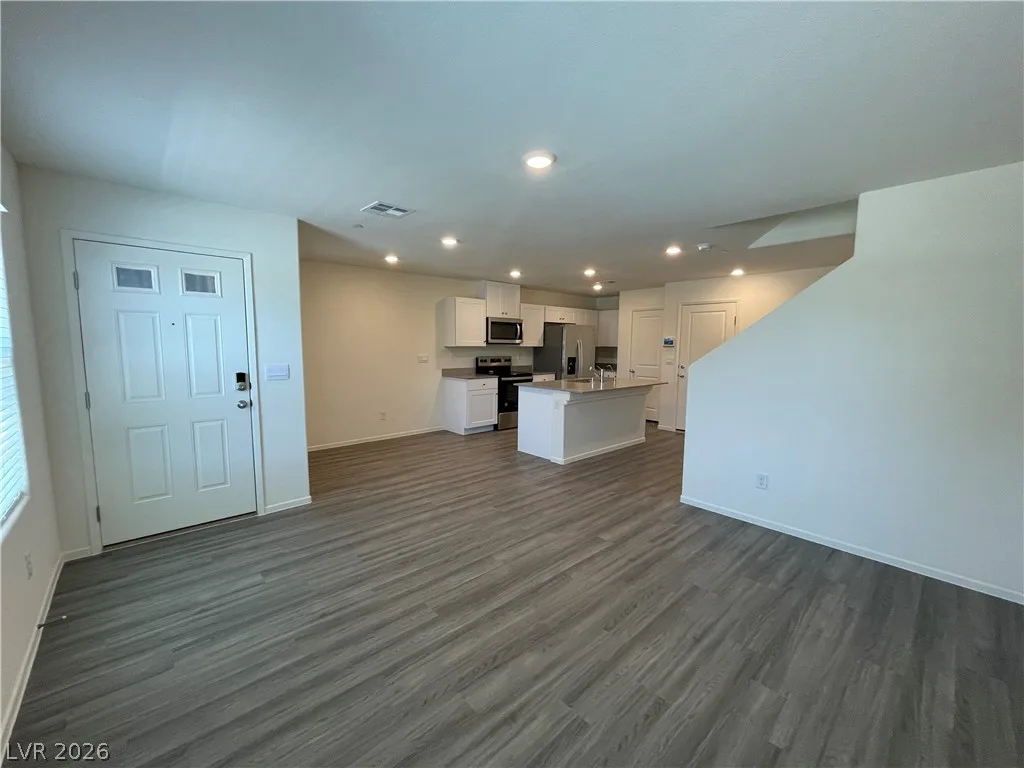 1923 Stanza Vista Street — photo 4