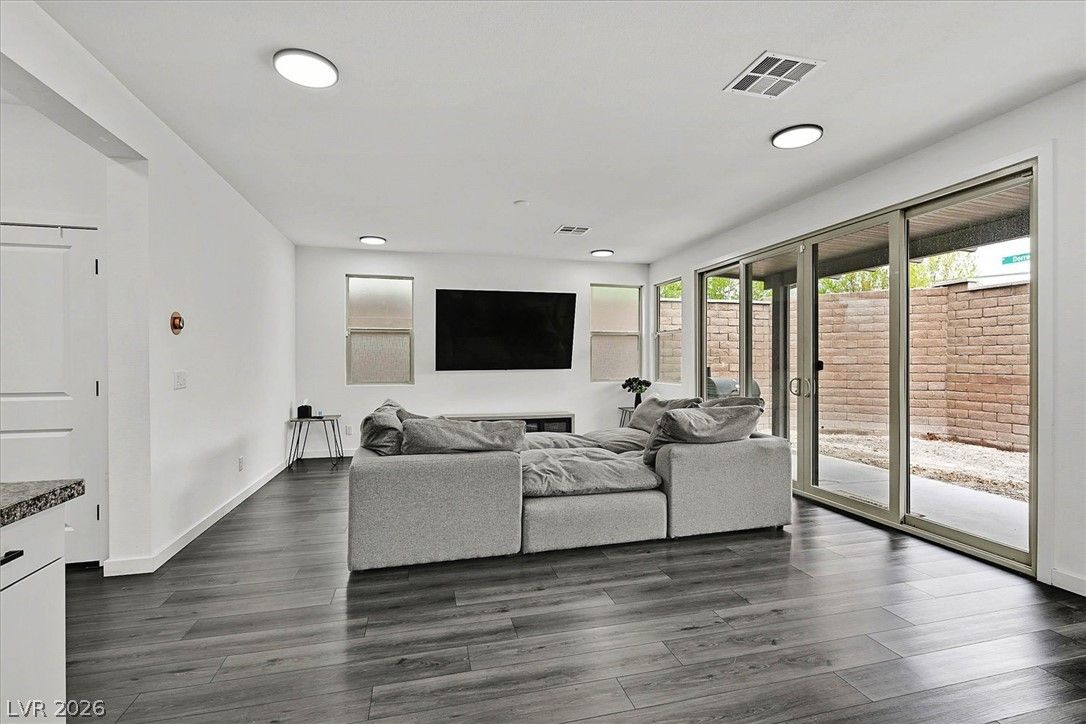 728 Emerson Creek Court — photo 3 of 42