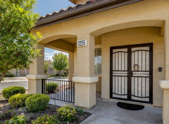 1255 Summer Dawn Avenue — photo 3 of 26