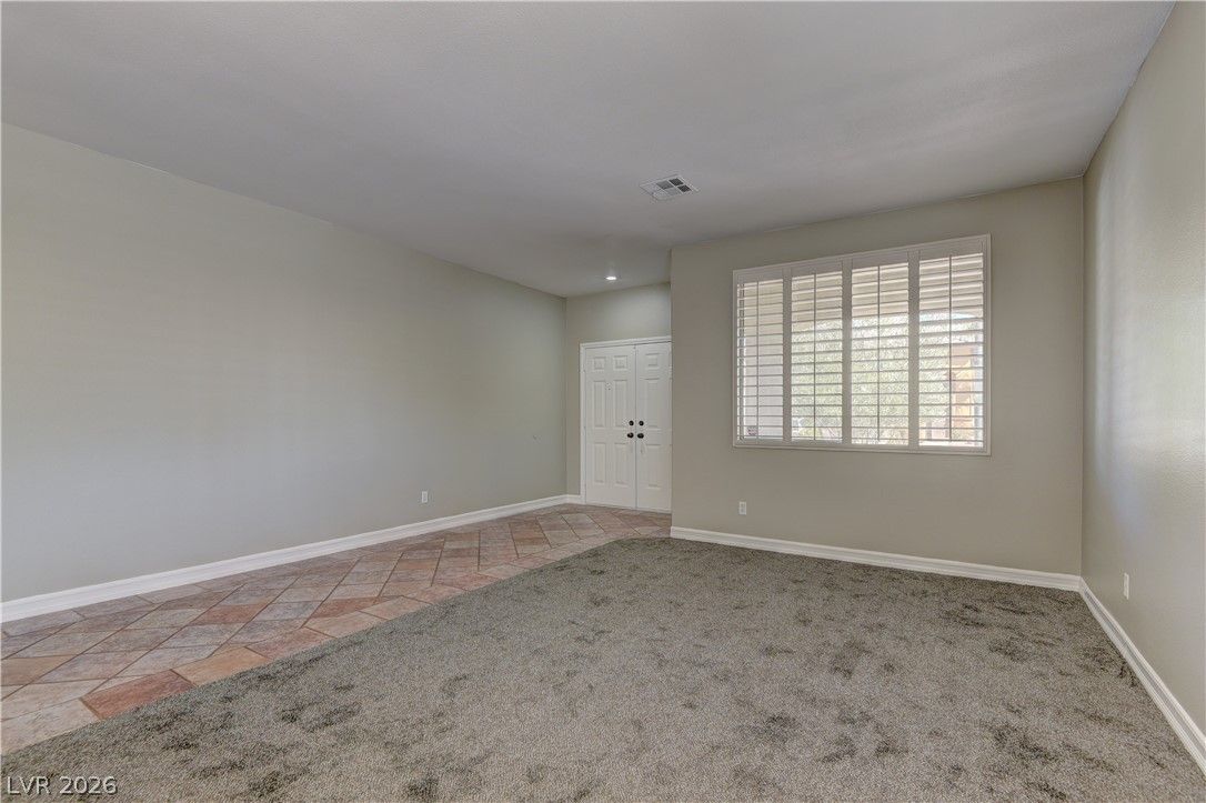 1255 Summer Dawn Avenue — photo 5 of 26