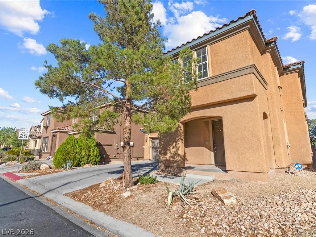 4021 Villa Serena Lane — photo 3