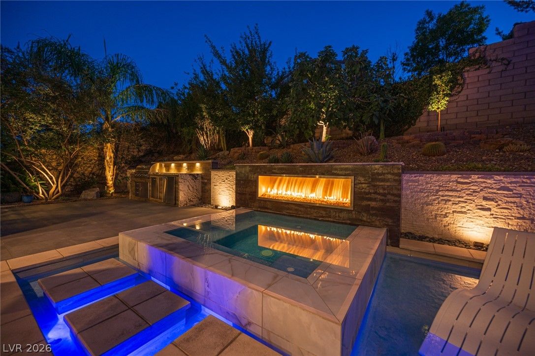 437 Beautiful Hill Court — photo 2