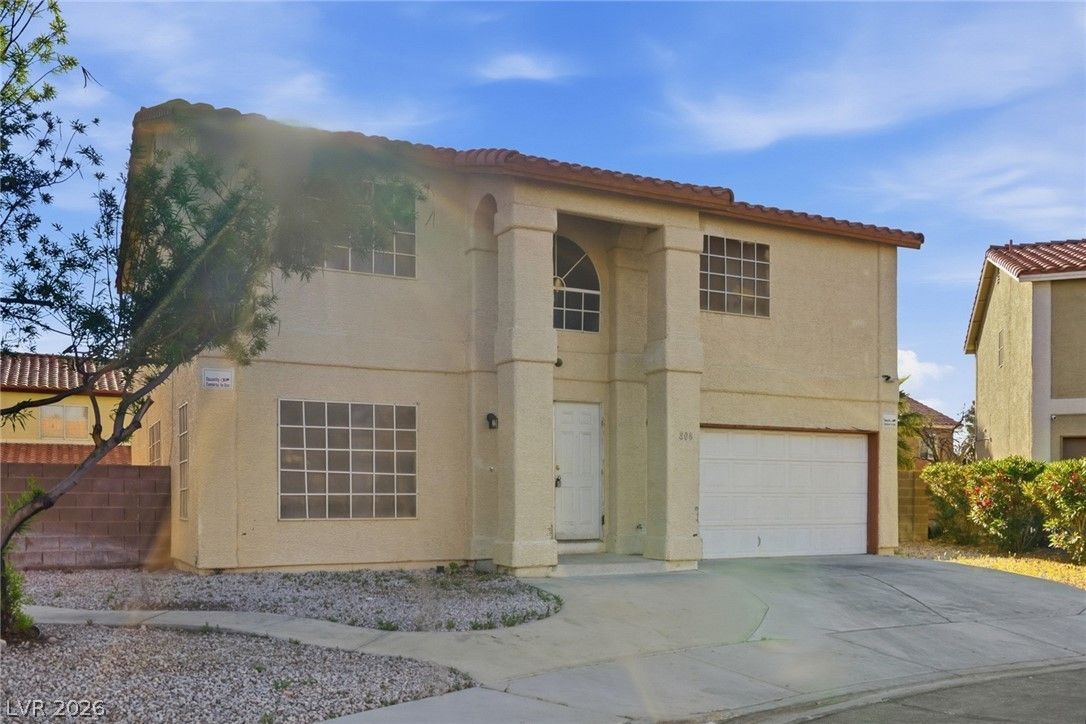 808 Majestic Rock Circle — photo 3
