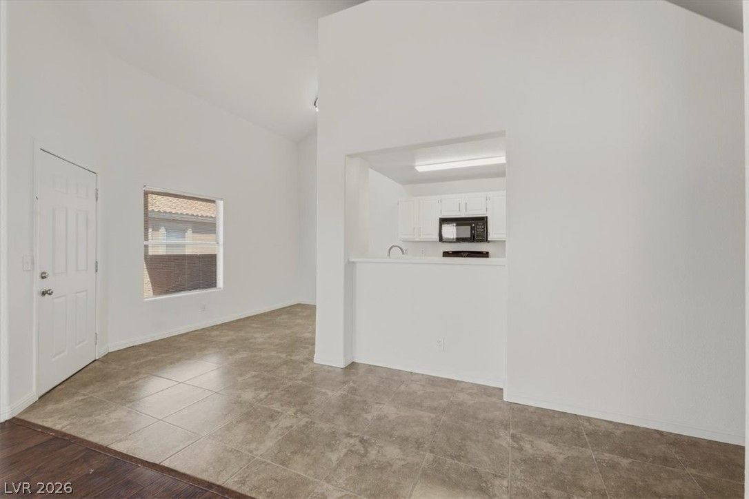 5125 West Reno Avenue 2010 — photo 5