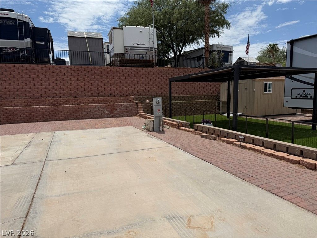 812 Pelican Way — photo 4 of 15