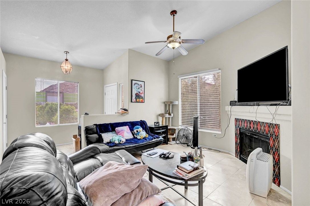 3360 Cactus Shadow Street 201 — photo 3