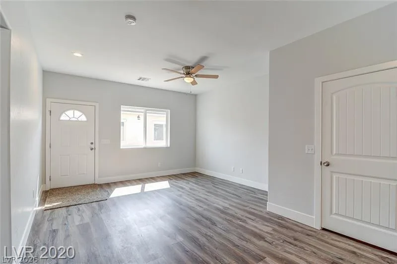 1420 Ogallala Street 1 — photo 4