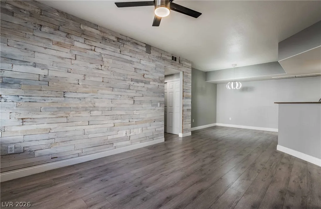 10001 Peace Way 1276 — photo 4