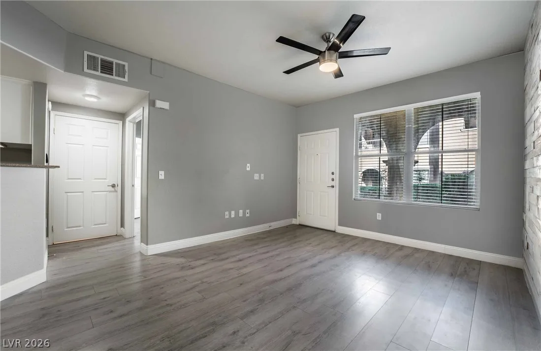10001 Peace Way 1276 — photo 5