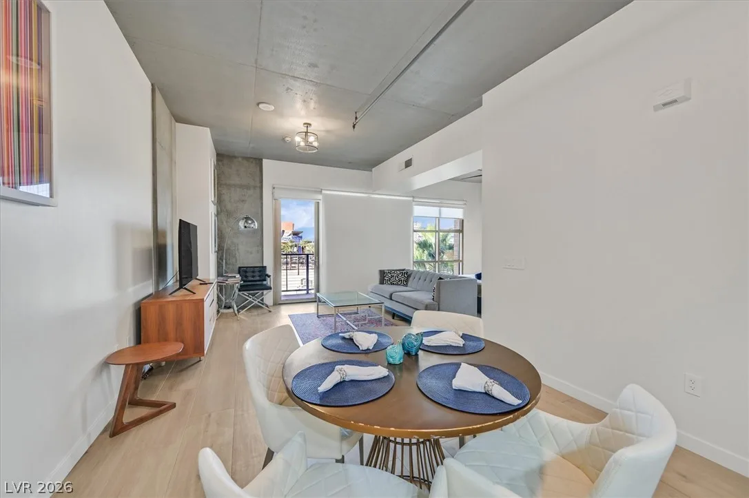 353 East Bonneville Avenue 433 — photo 3