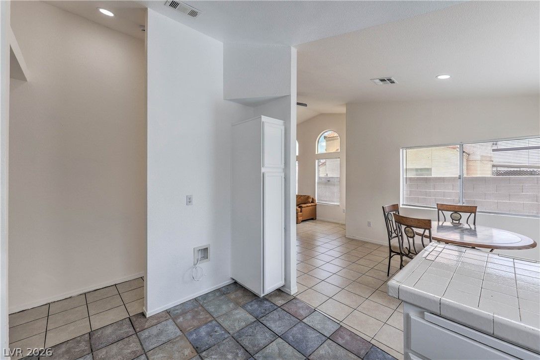 3511 Farina Drive — photo 5