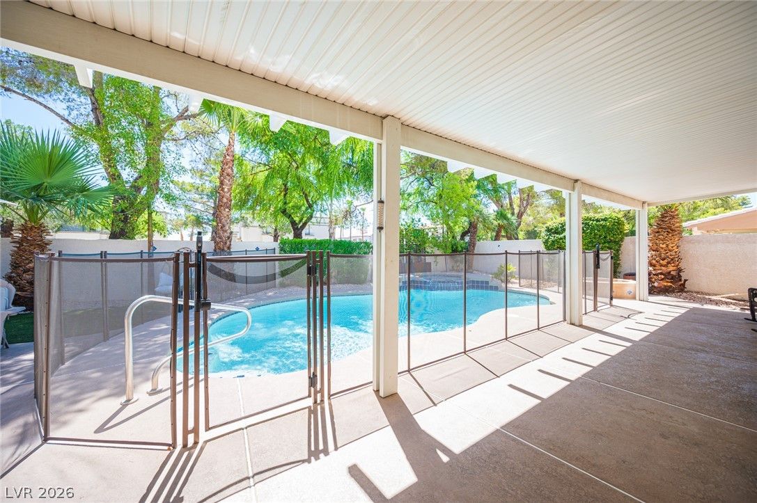 3116 Saint Tropez Street — photo 3