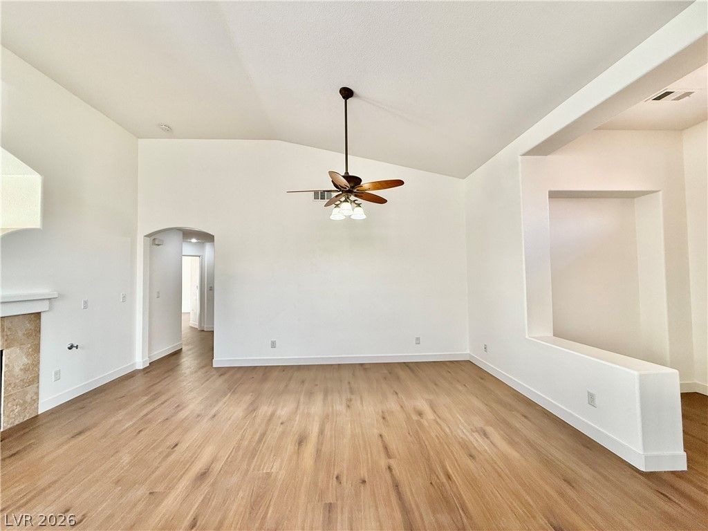 5929 Ferrell Street — photo 5 of 41