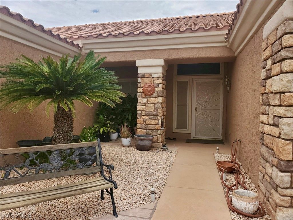 10608 Mission Lakes Avenue — photo 3