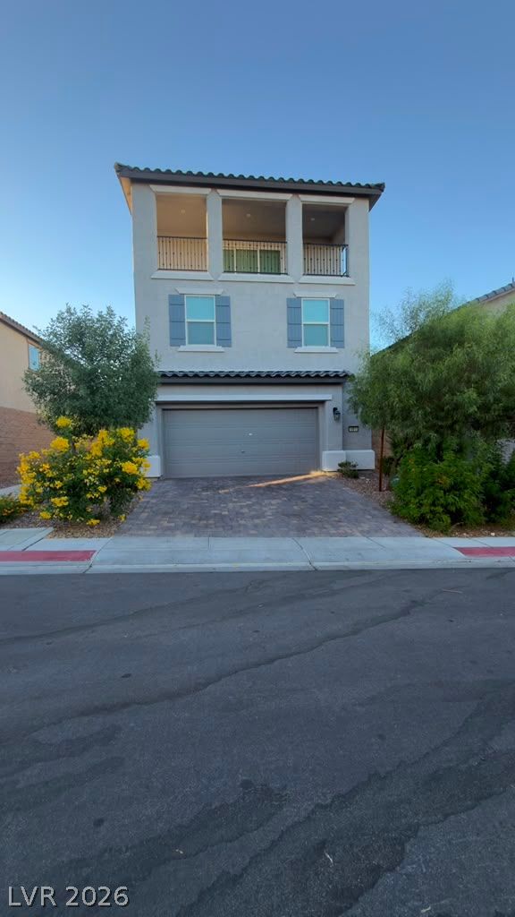 10610 Sariah Skye Avenue — photo 3