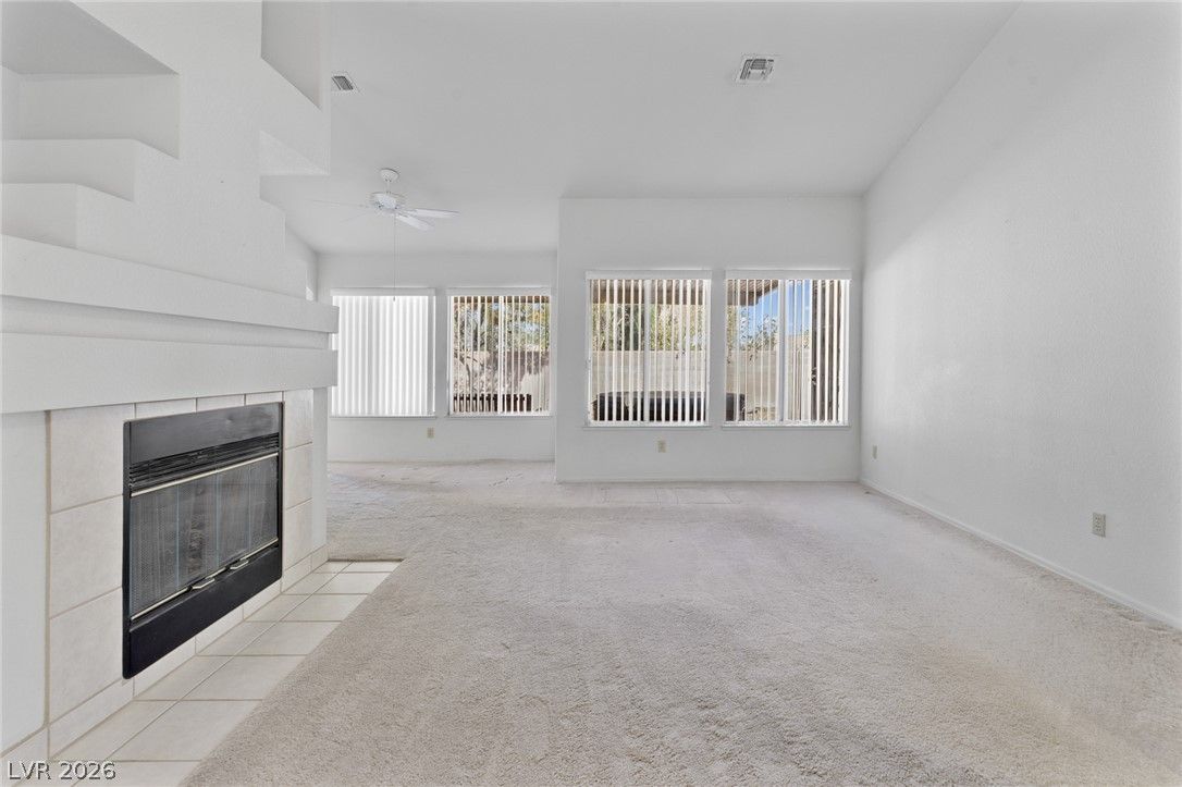 4504 Crimson Leaf Drive — photo 3