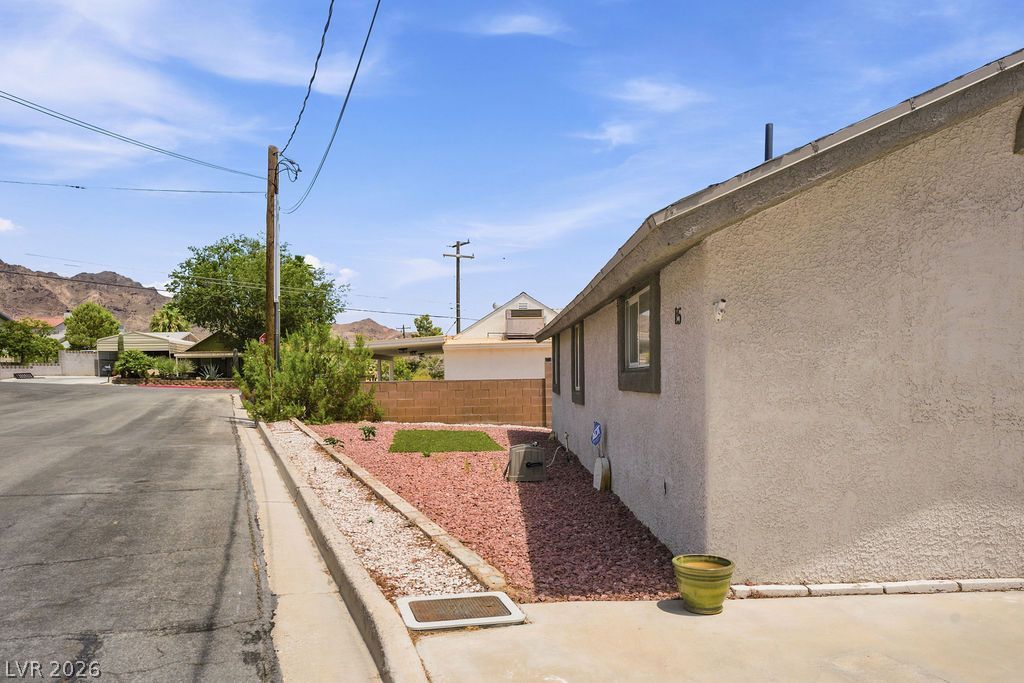 15 Valley View Lane — photo 5 of 57