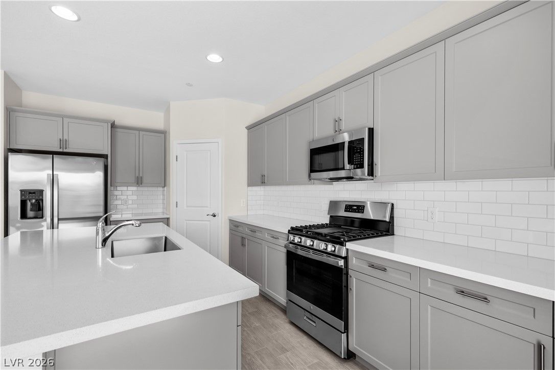 1112 Boylston Avenue — photo 2