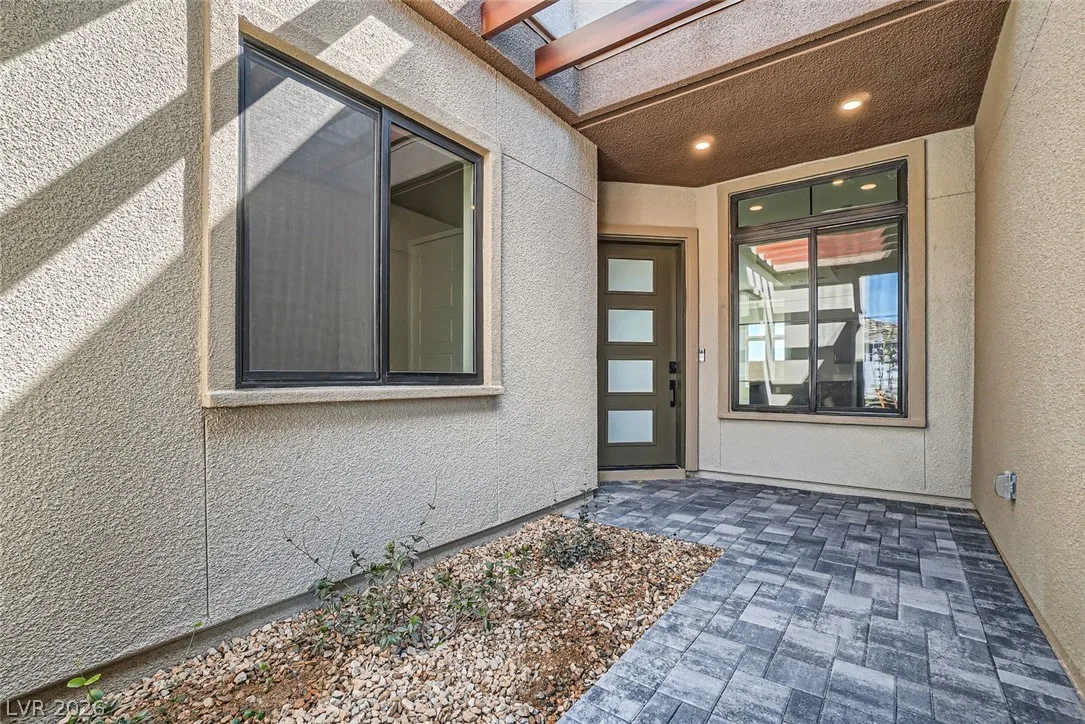 5024 Terramont Drive — photo 4