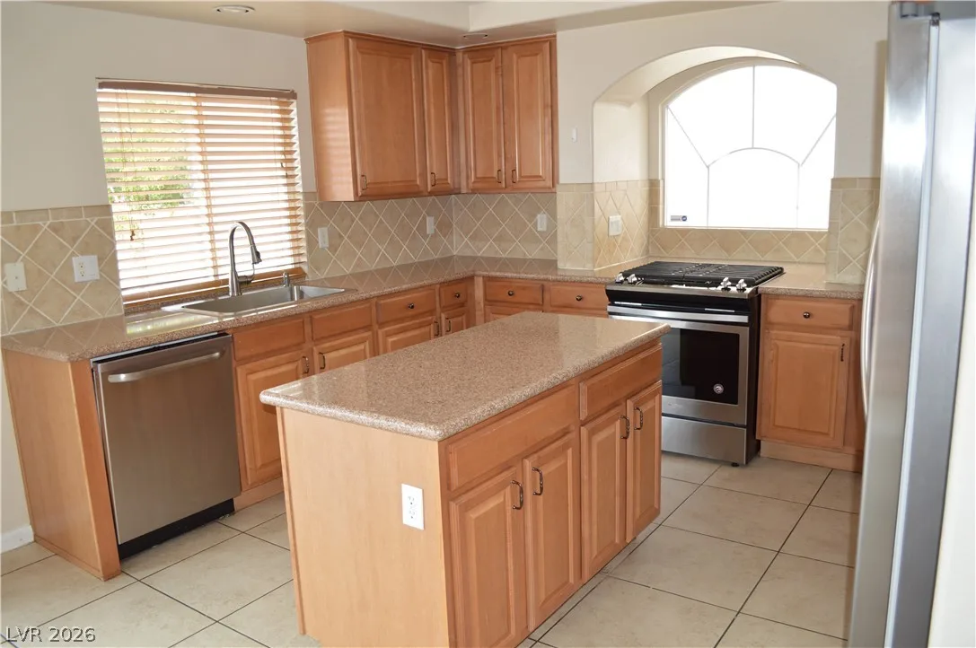 914 Socorro Song Lane — photo 3