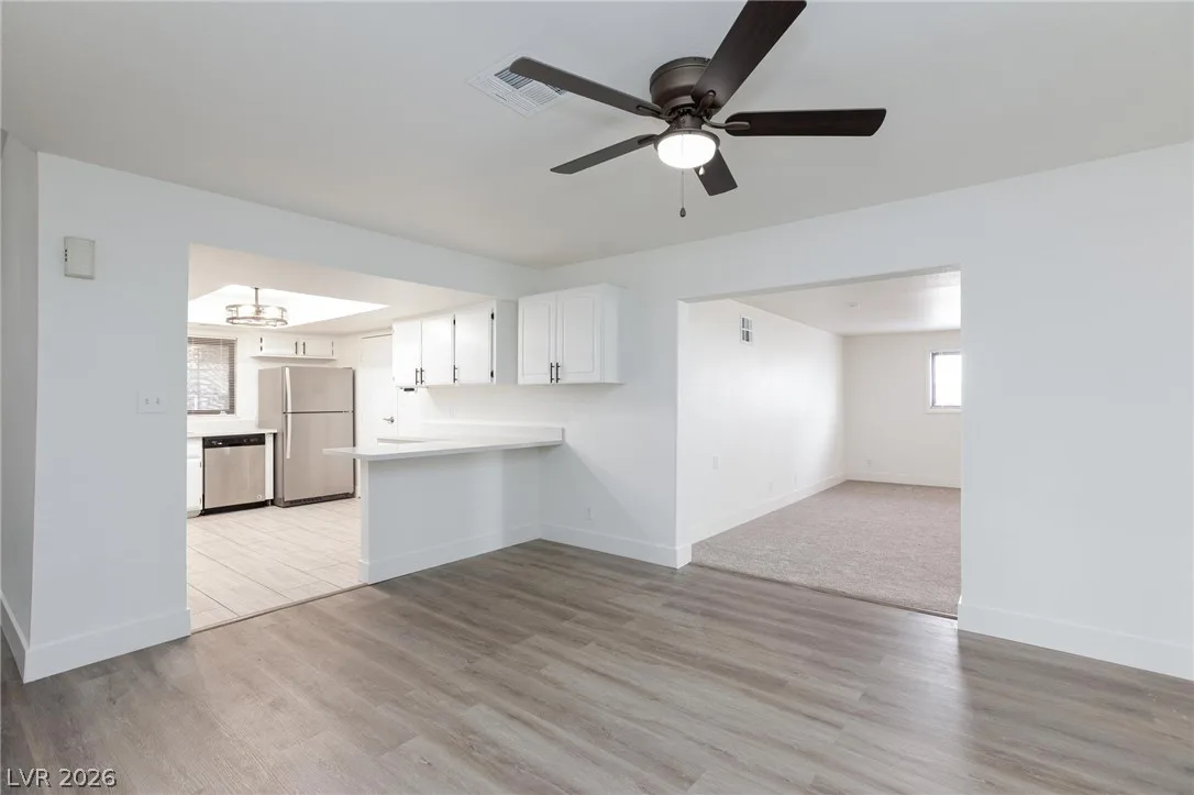 3946 Clear View Drive — photo 5