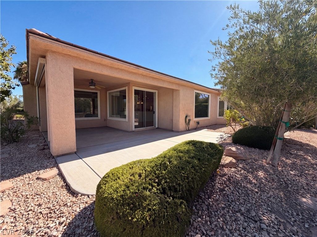 10228 Donde Avenue — photo 5