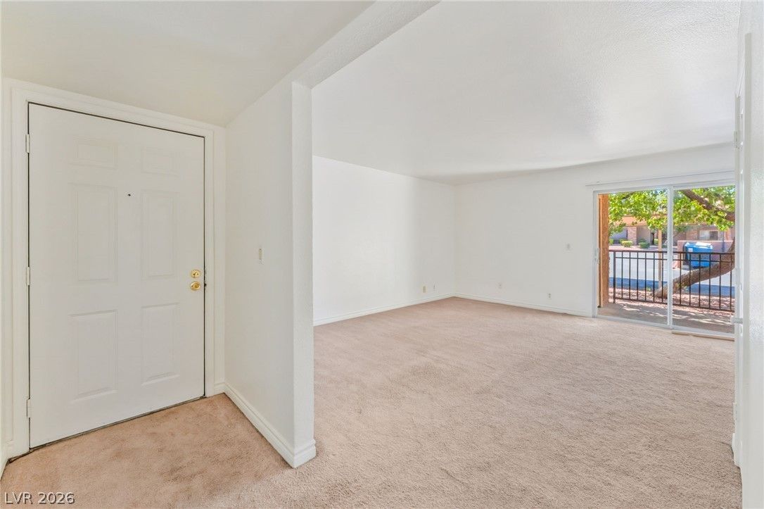 4360 Sandy River Drive 31 — photo 4 of 21