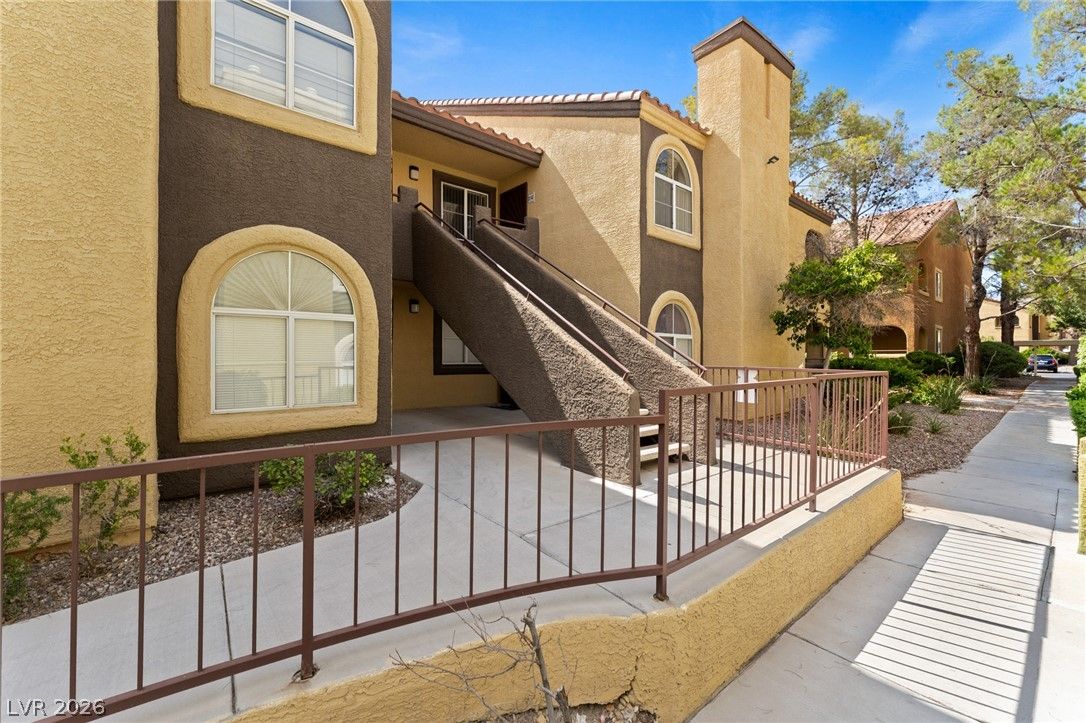 7950 West Flamingo Road 2142 — photo 2