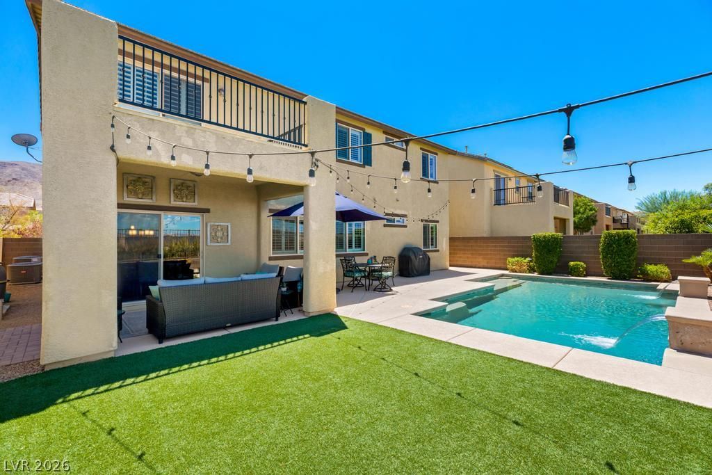 916 Pastel Dusk Court — photo 2