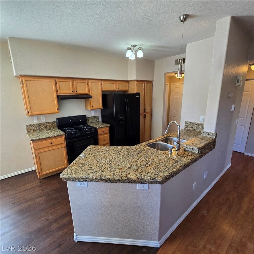 1050 East Cactus Avenue 2058 — photo 5 of 29
