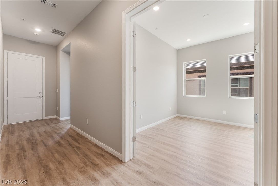 10381 Celestial Pole Street — photo 5