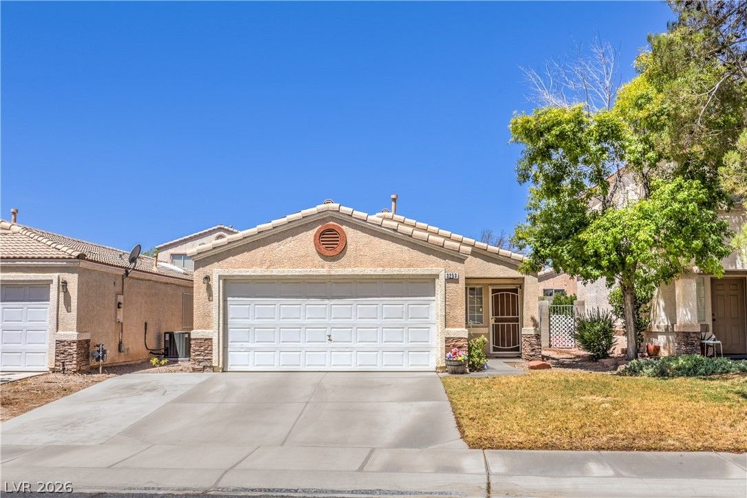3253 Idaho Springs Avenue — photo 1