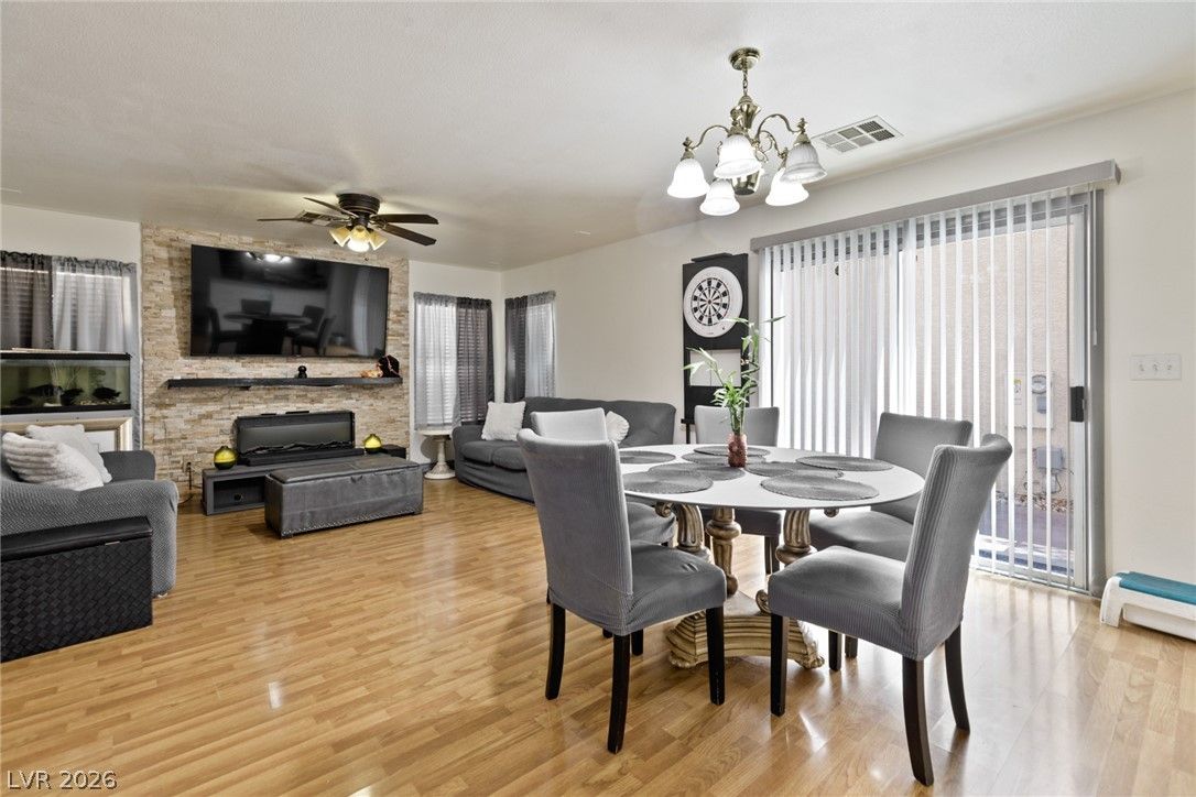 10260 Martinsburg Court — photo 3