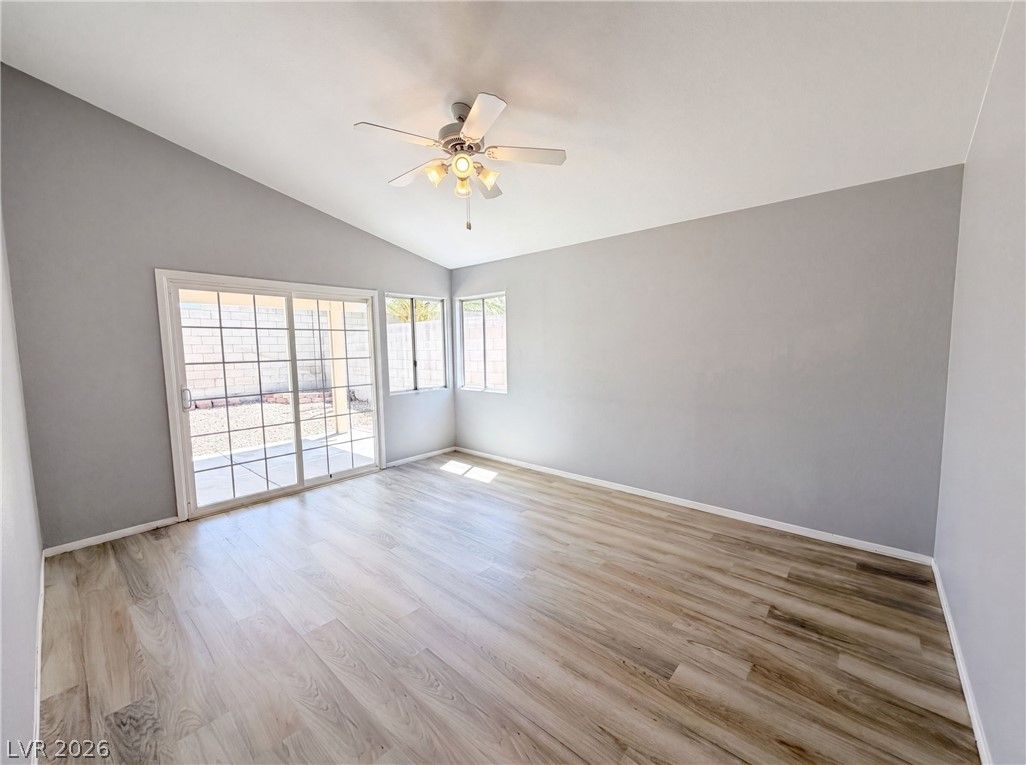 9121 Indian Breeze Drive — photo 3 of 32