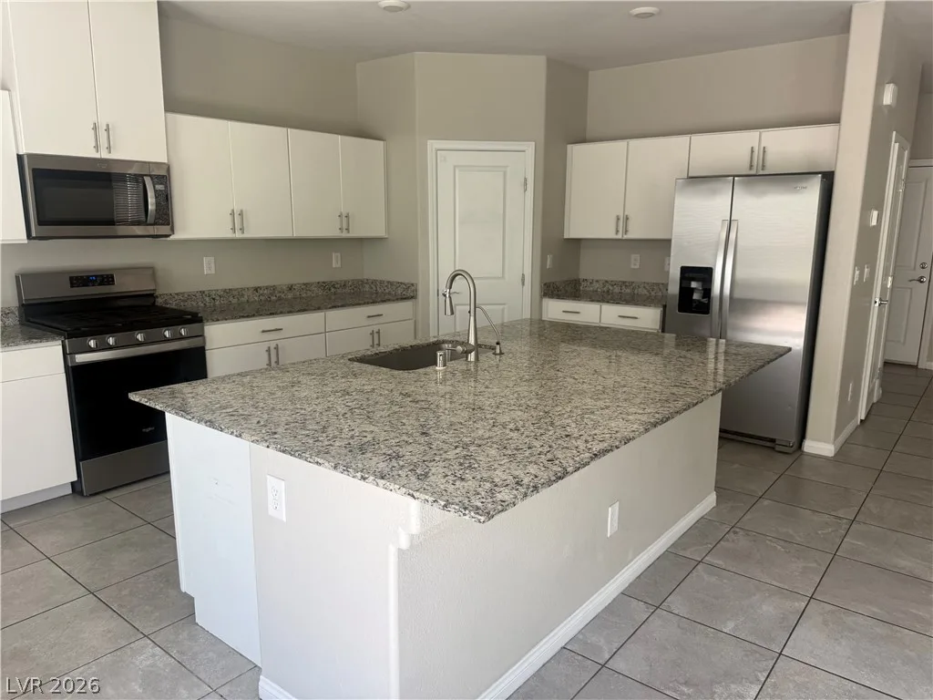 8928 Seal Cove Street — photo 5