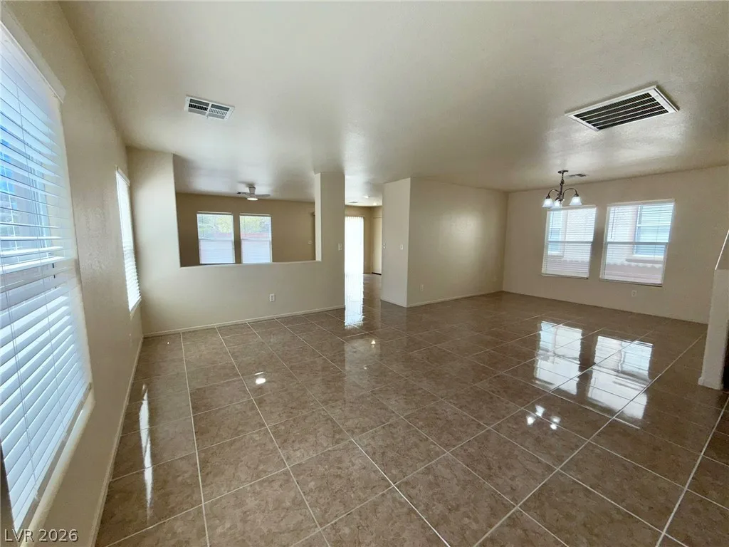 11225 Sandrone Avenue — photo 2