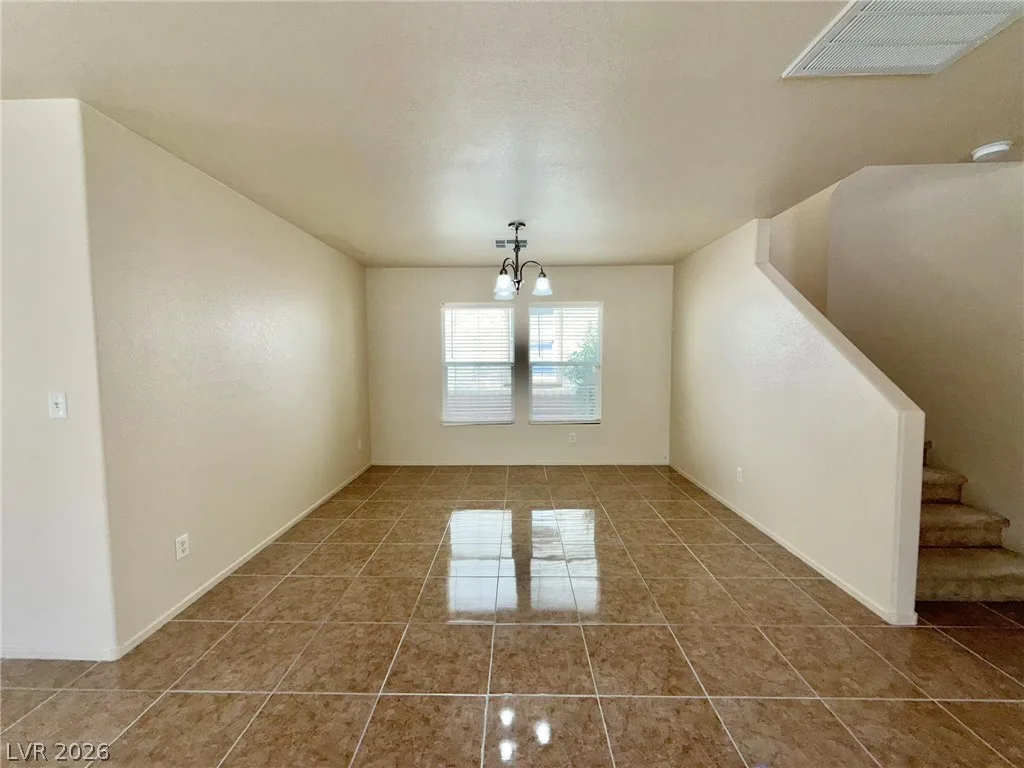 11225 Sandrone Avenue — photo 4