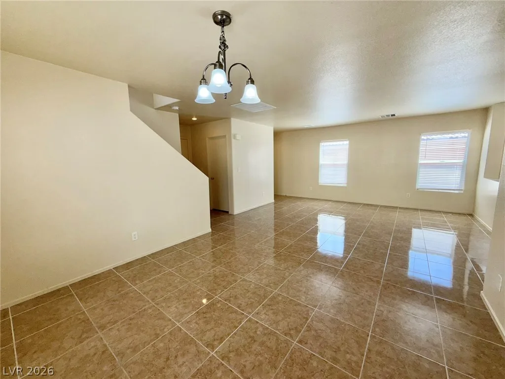 11225 Sandrone Avenue — photo 5