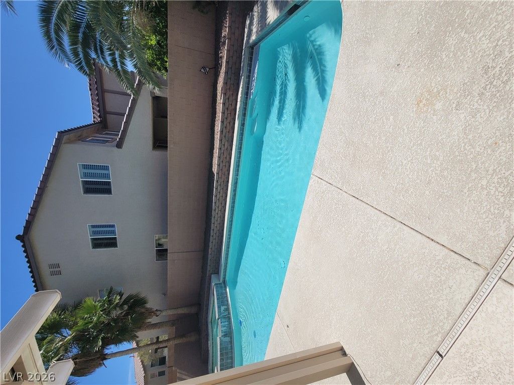 7349 Dolphine Crest Avenue — photo 5