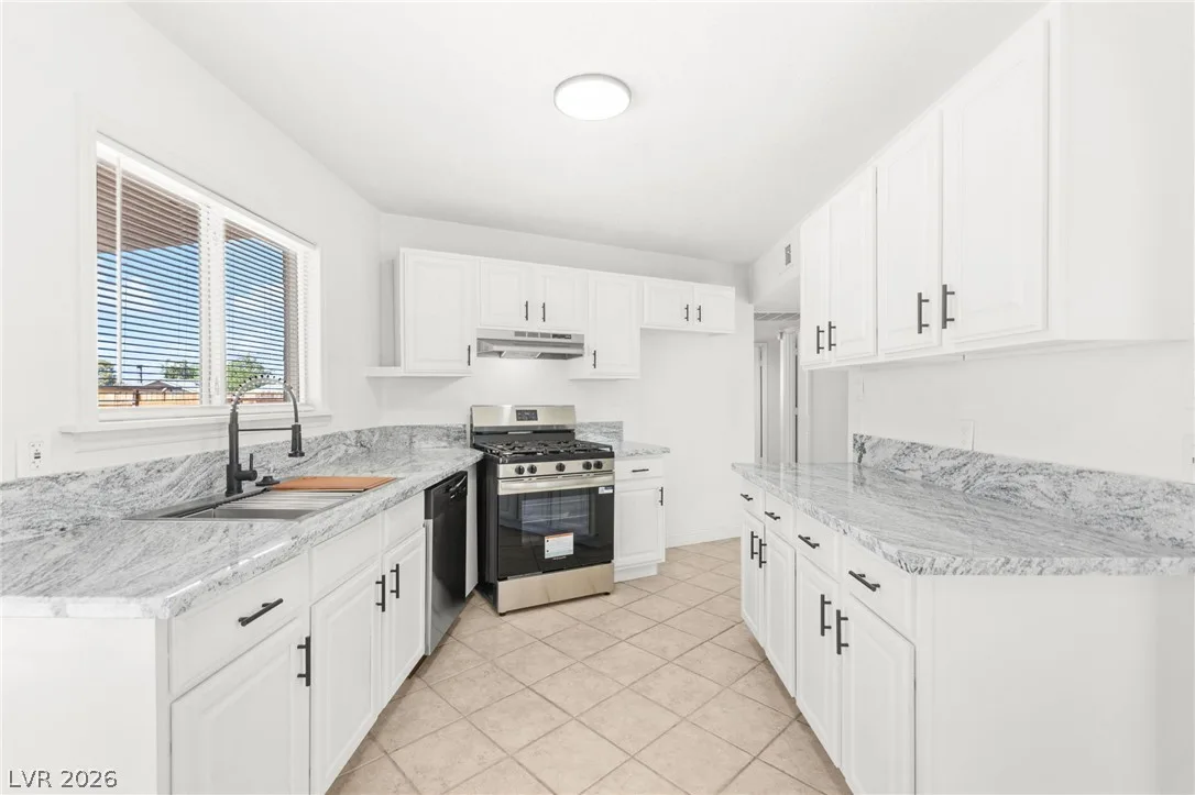 5193 Orinda Avenue — photo 3