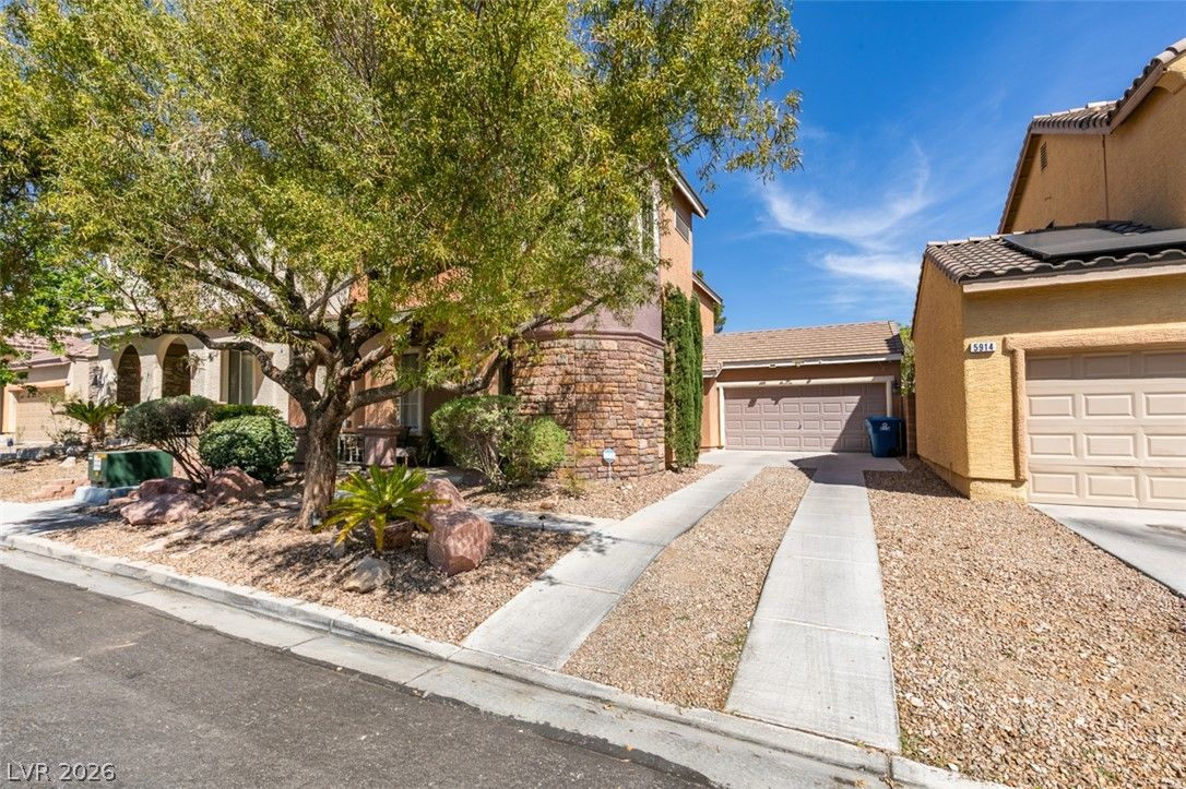 5928 Attavilla Drive — photo 2