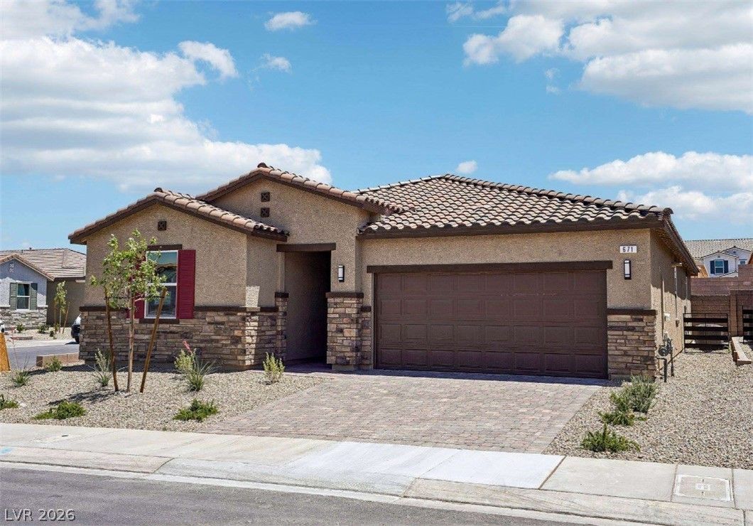 671 Tranquil Bay Court — photo 2