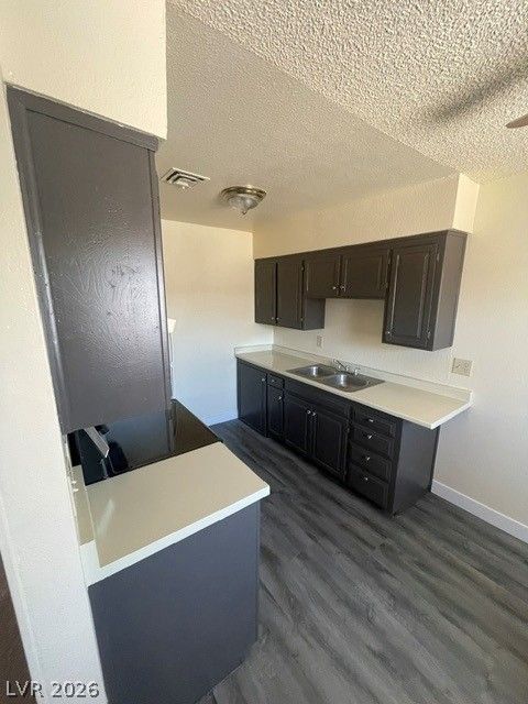 2521 Bassler Street 3 — photo 3 of 17