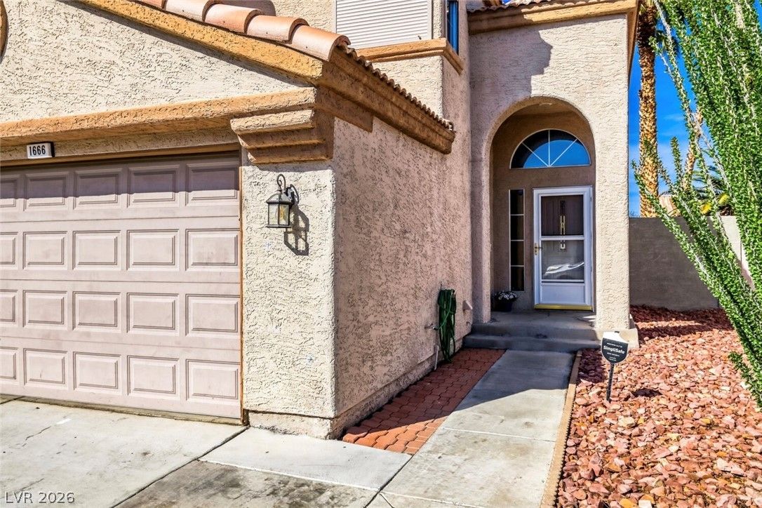 1666 Garden Path Court — photo 5 of 48