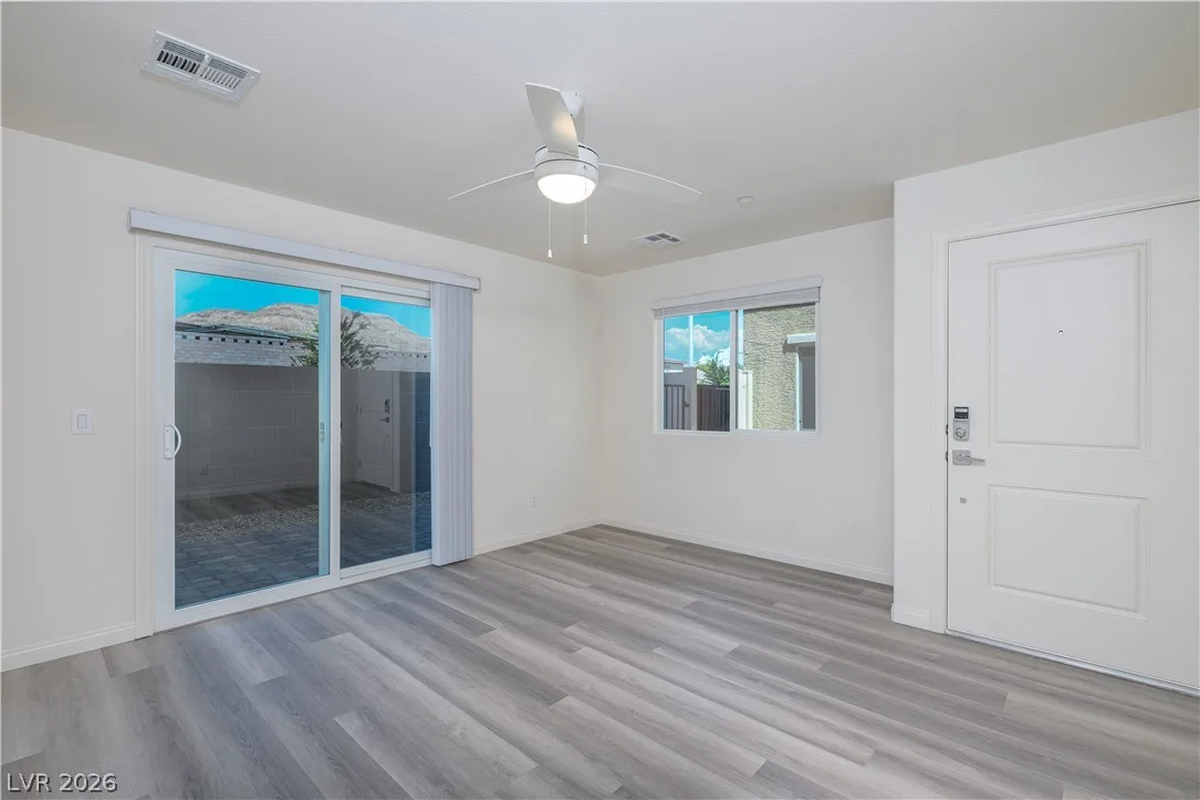 6849 Prairie Pearl Street — photo 4