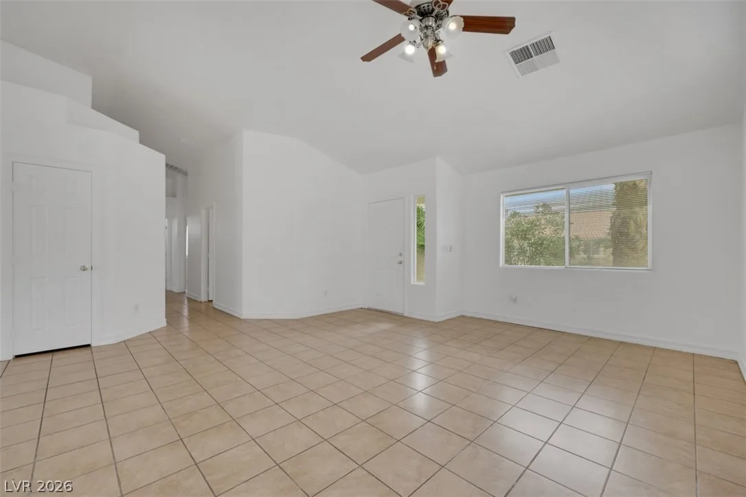 4643 Califa Drive — photo 5