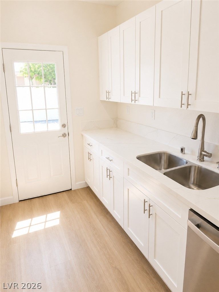1701 Sycamore Avenue A — photo 5